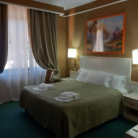 酒店 赛尔瓦拉公园酒店 4*