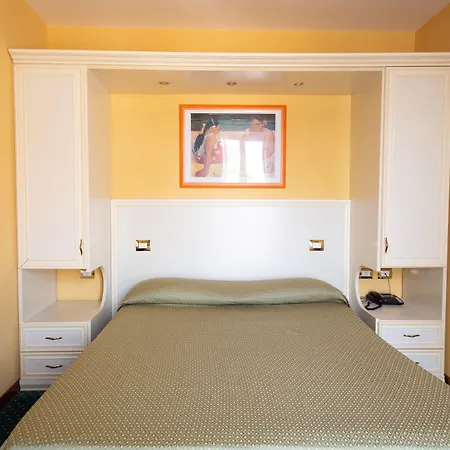 赛尔瓦拉公园酒店