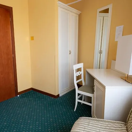 Cervara Park Hotel