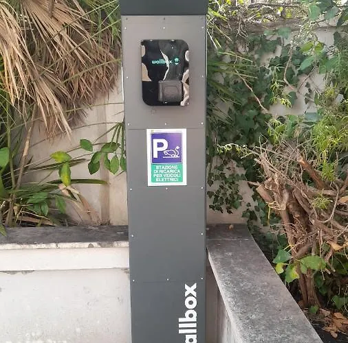 Ξενοδοχείο Cervara Park 4*