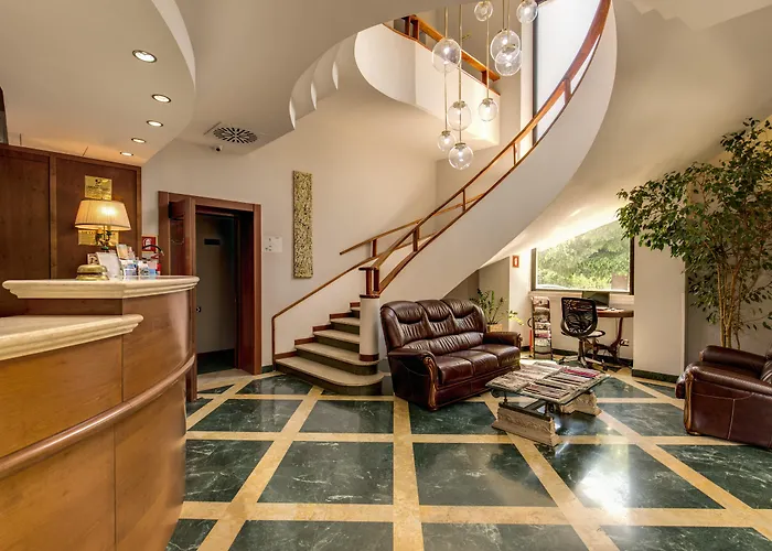 Ξενοδοχείο Cervara Park 4*