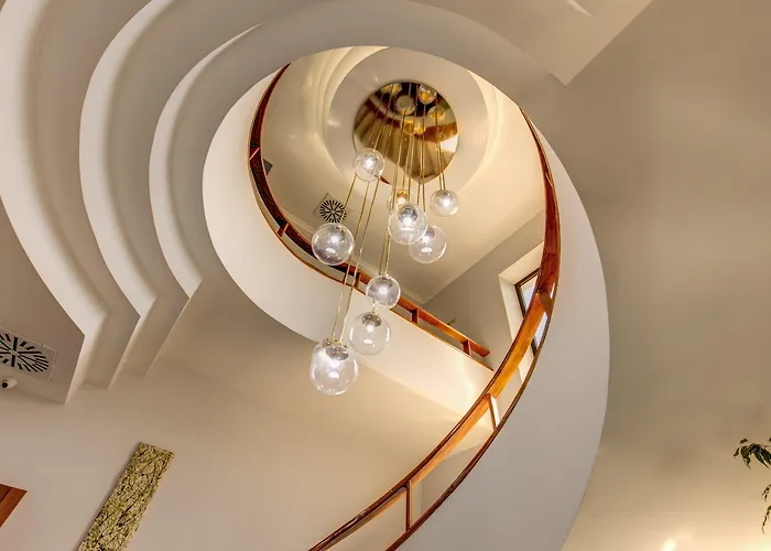 Ξενοδοχείο Cervara Park 4*